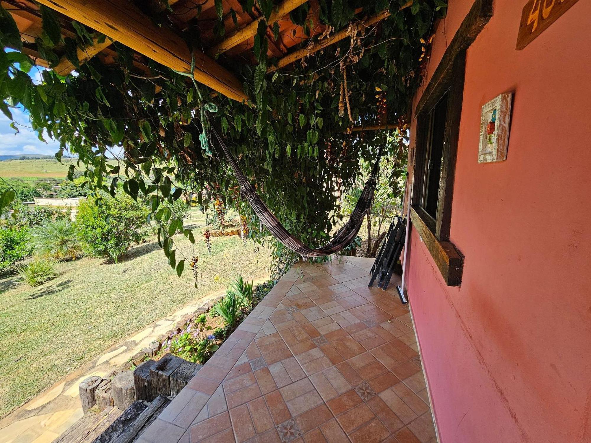 Chales Vila Carrancas - Unidade Centro Exterior photo